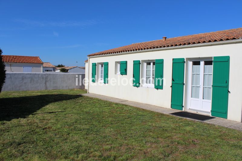 Photo 10: An accomodation located in Le Bois-Plage-en-Ré on ile de Ré.