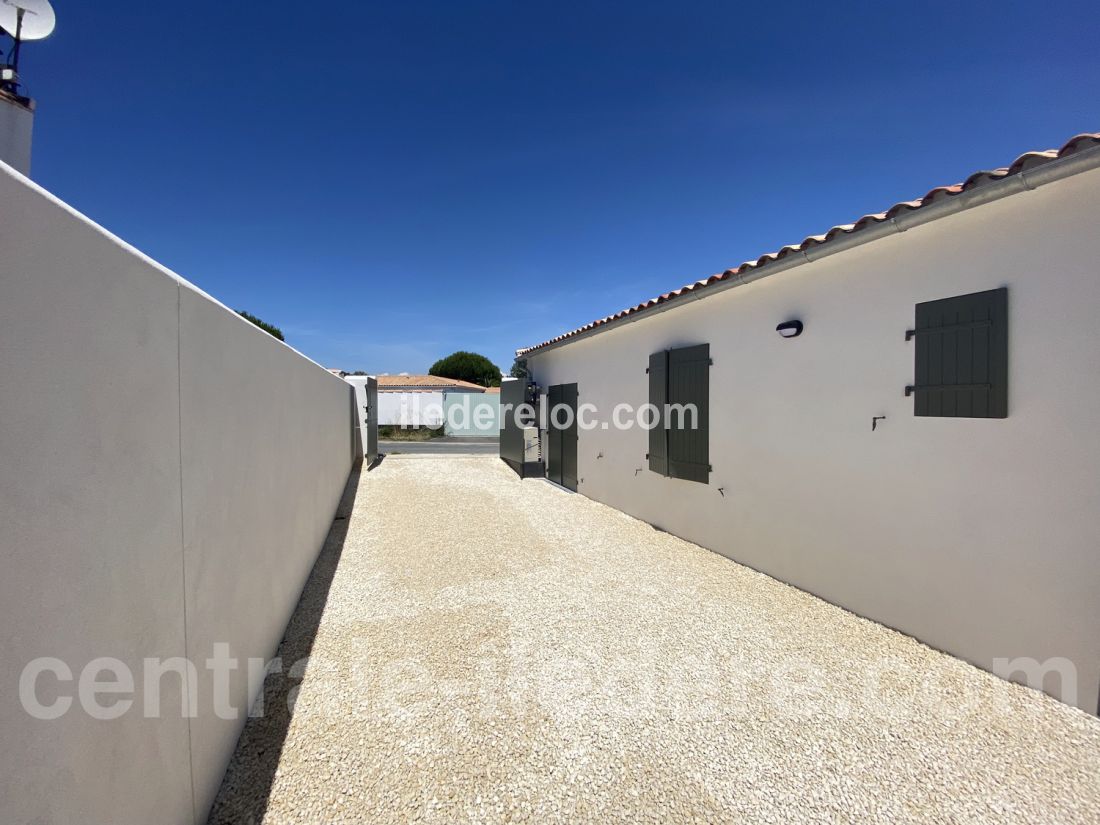 Photo 34: An accomodation located in Le Bois-Plage-en-Ré on ile de Ré.