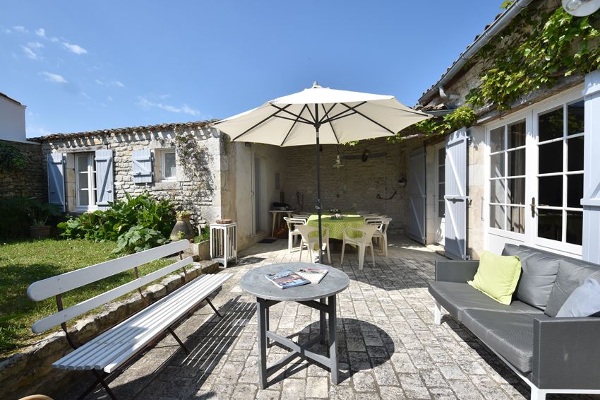 Photo 17: An accomodation located in La Flotte-en-Ré on ile de Ré.