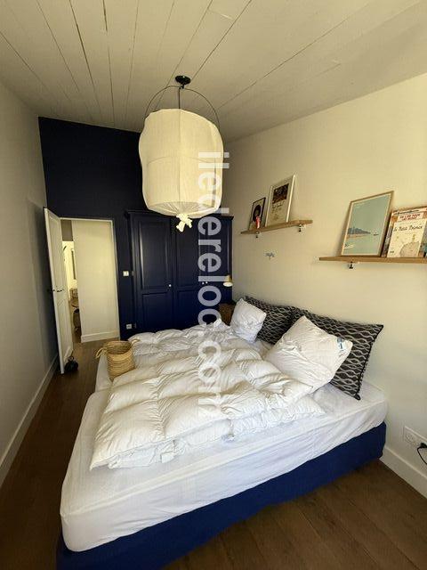 Photo 15: An accomodation located in La Couarde-sur-mer on ile de R&eacute;.