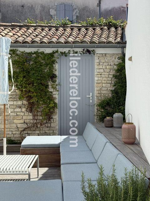 Photo 20: An accomodation located in La Couarde-sur-mer on ile de R&eacute;.