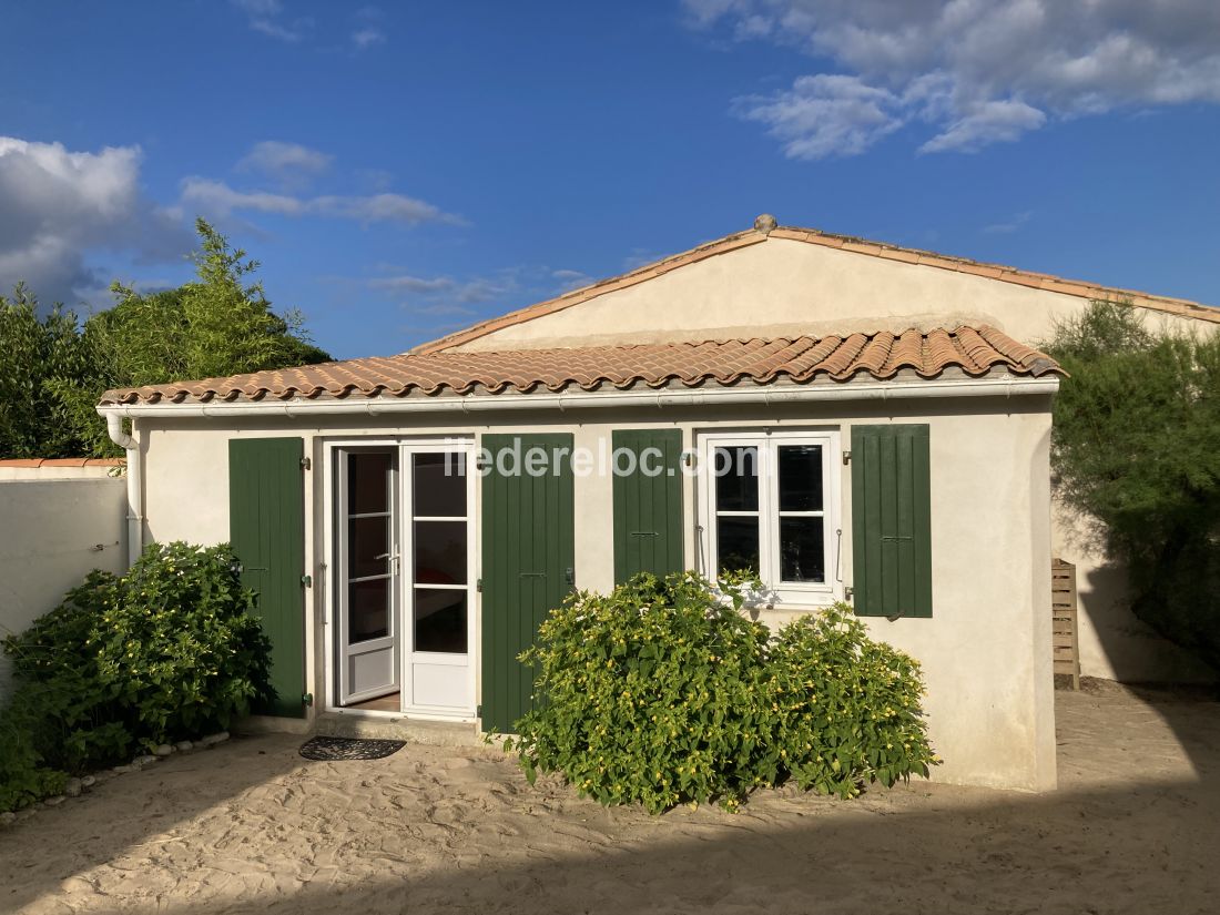 Photo 9: An accomodation located in La Couarde-sur-mer on ile de Ré.