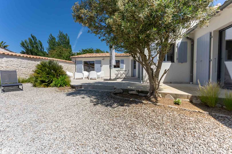 Photo 39: An accomodation located in Le Bois-Plage-en-Ré on ile de Ré.