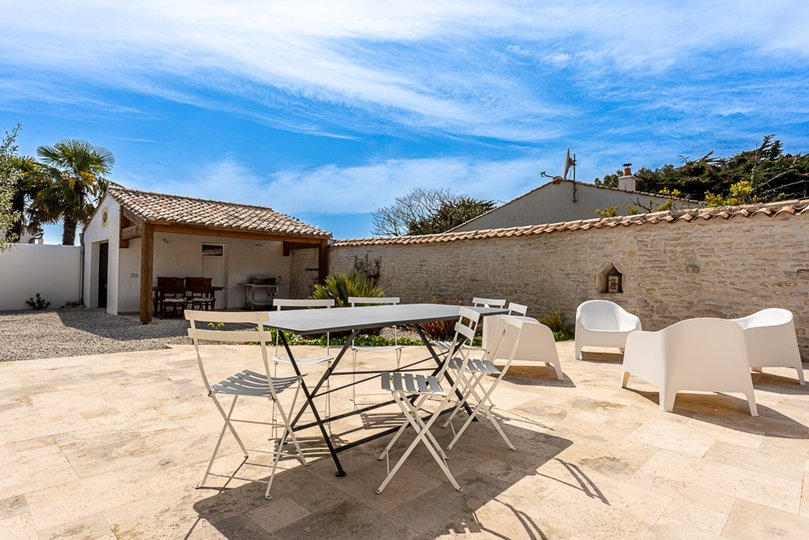 Photo 41: An accomodation located in Le Bois-Plage-en-Ré on ile de Ré.