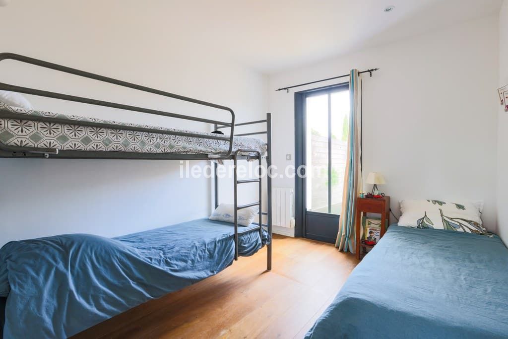 Photo 12: An accomodation located in La Couarde-sur-mer on ile de R&eacute;.