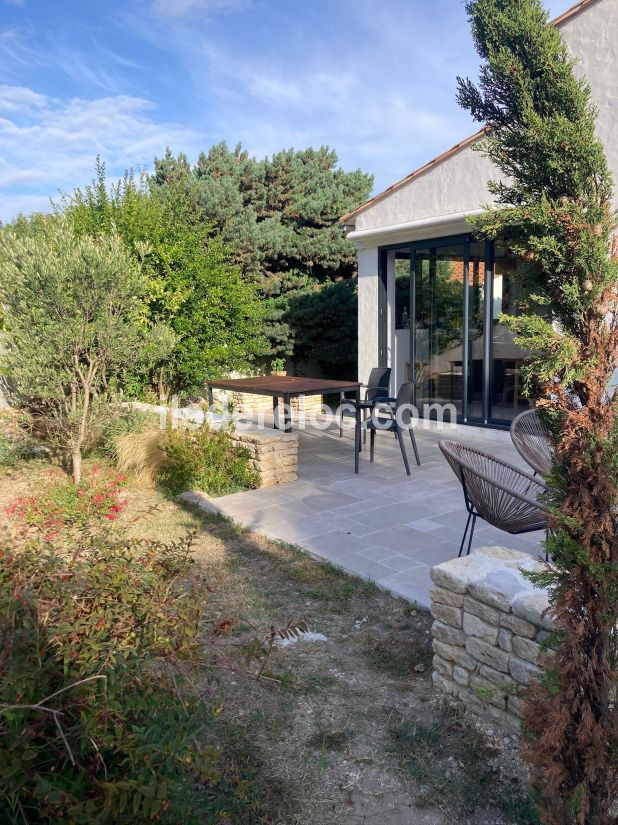 Photo 24: An accomodation located in Les Portes-en-R&eacute; on ile de R&eacute;.