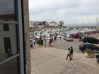 Photo 5: An accomodation located in La Flotte-en-Ré on ile de Ré.