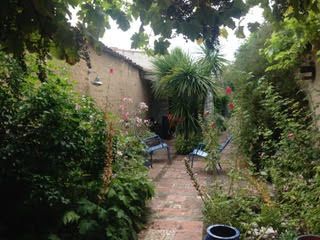 Photo 6: An accomodation located in La Flotte-en-Ré on ile de Ré.