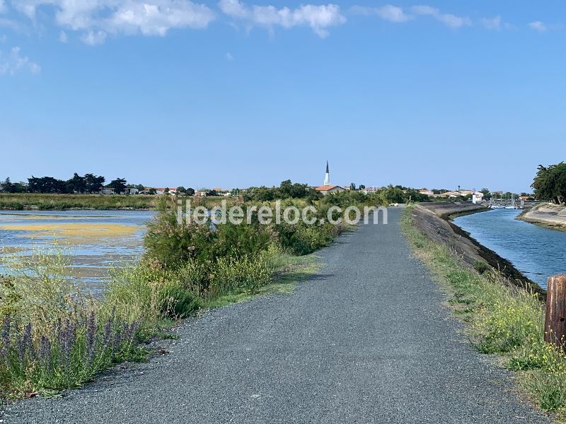 Photo 20: An accomodation located in Saint-Clément-des-Baleines on ile de Ré.