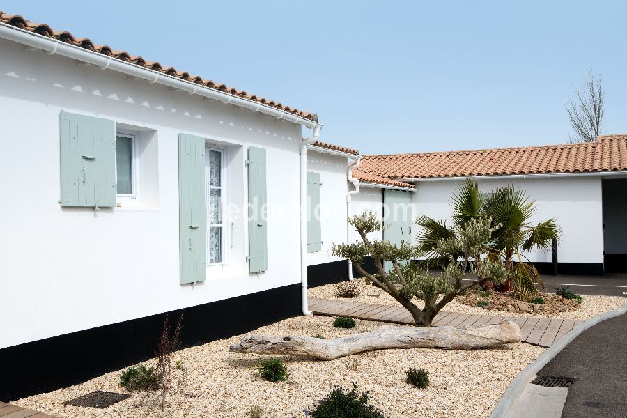 Photo 10: An accomodation located in Le Bois-Plage-en-Ré on ile de Ré.