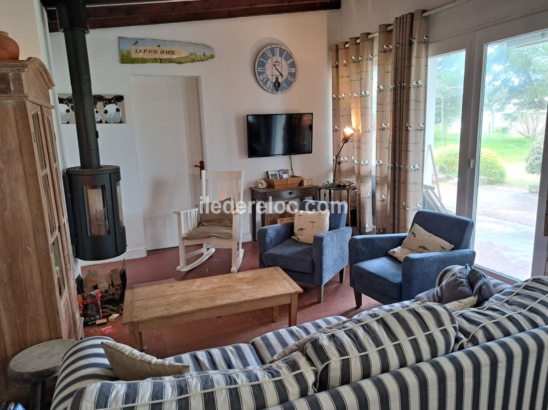 Photo 5: An accomodation located in La Couarde-sur-mer on ile de Ré.