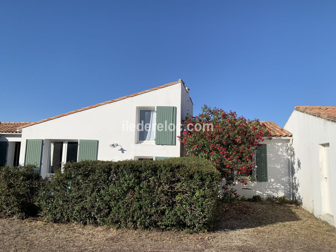 Photo 6: An accomodation located in Saint-Clément-des-Baleines on ile de Ré.