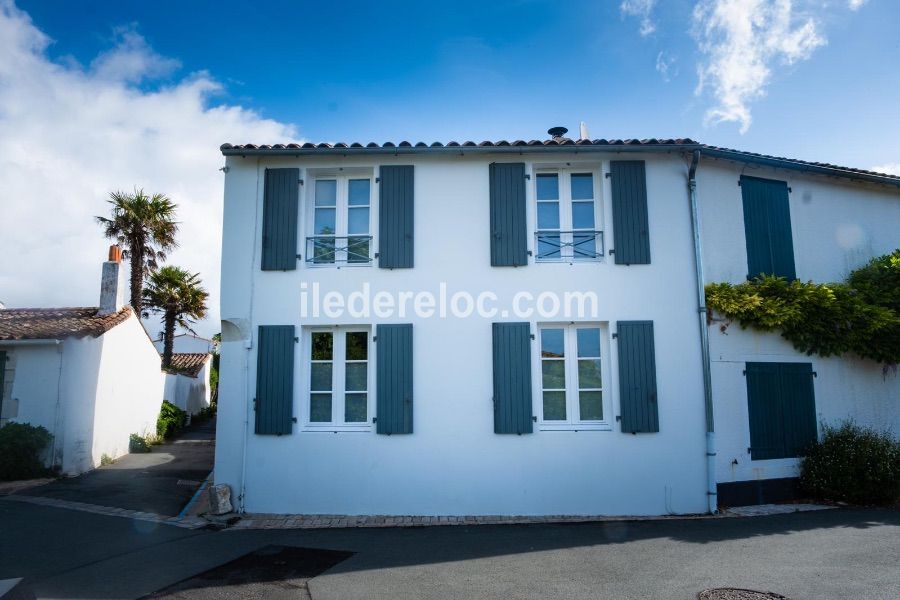 Photo 11: An accomodation located in La Couarde-sur-mer on ile de Ré.