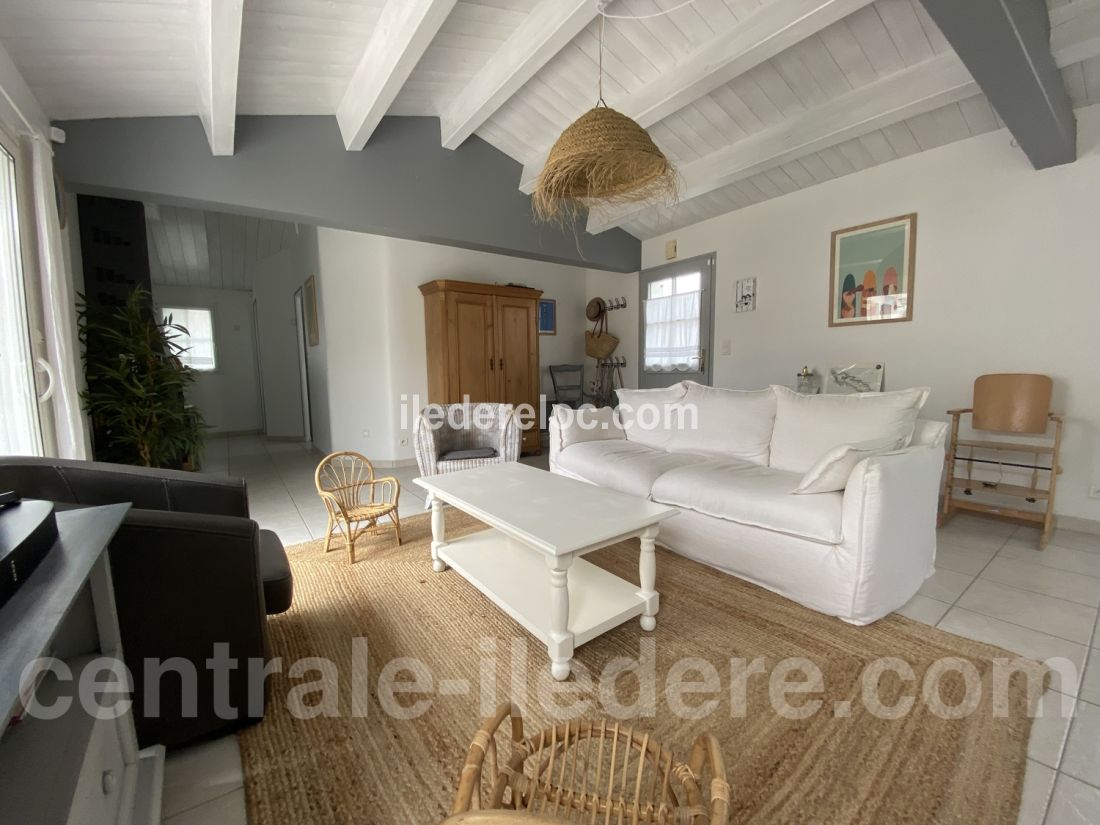 Photo 6: An accomodation located in La Couarde-sur-mer on ile de Ré.