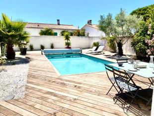 ile de ré 150m2 villa with garden and heated pool for 8 people 300m from the sea