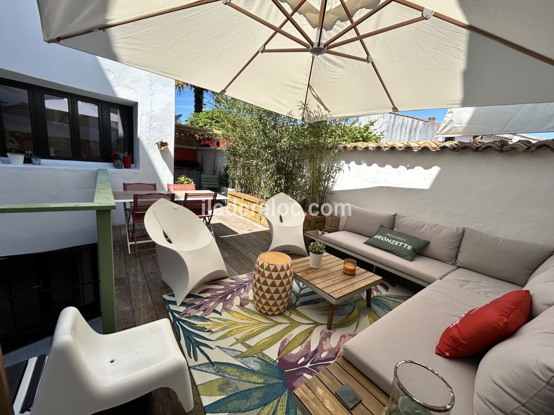 Photo 14: An accomodation located in Le Bois-Plage-en-Ré on ile de Ré.