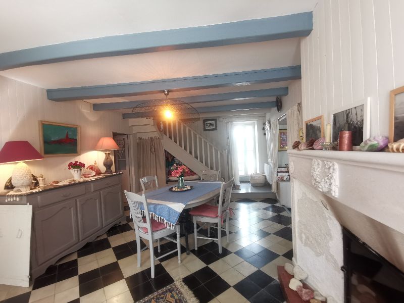 Photo 5: An accomodation located in La Couarde-sur-mer on ile de Ré.