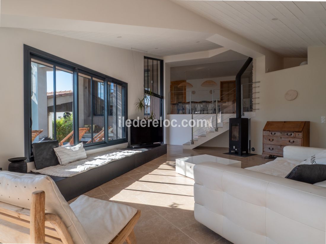 Photo 12: An accomodation located in Sainte-Marie-de-R&eacute; on ile de R&eacute;.