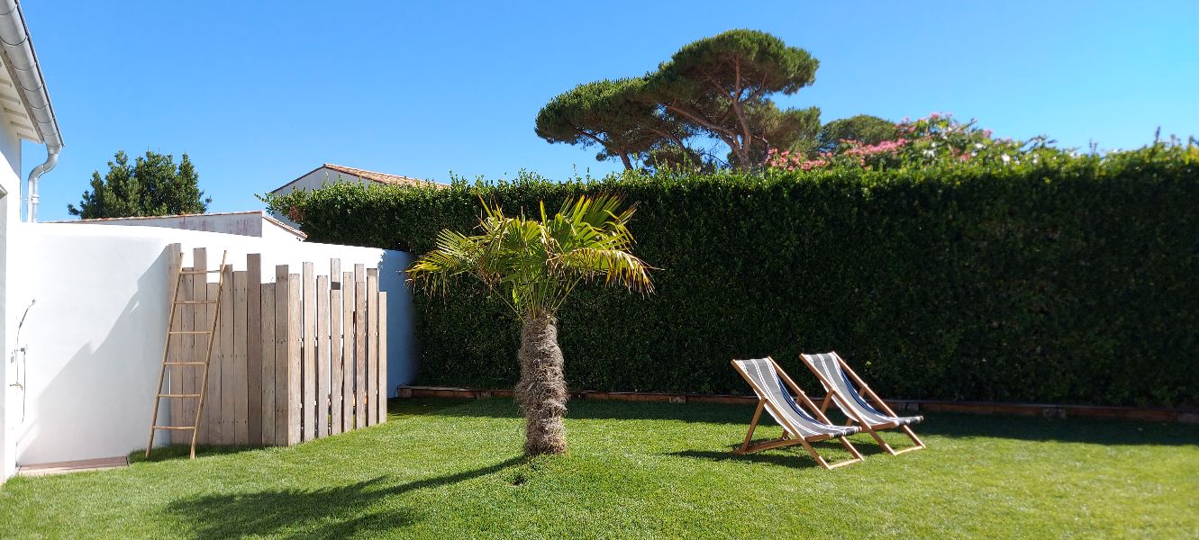 Photo 23: An accomodation located in Le Bois-Plage-en-Ré on ile de Ré.