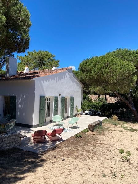 Photo 34: An accomodation located in Le Bois-Plage-en-Ré on ile de Ré.