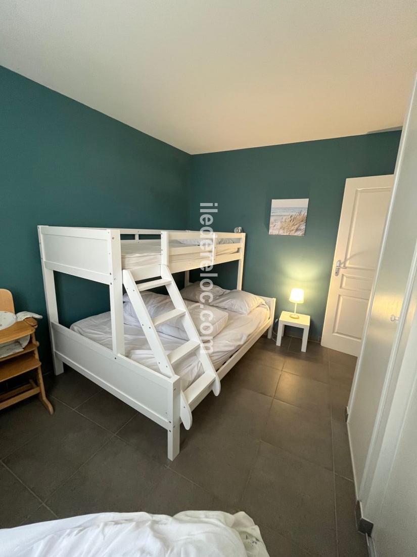 Photo 11: An accomodation located in Le Bois-Plage-en-R&eacute; on ile de R&eacute;.