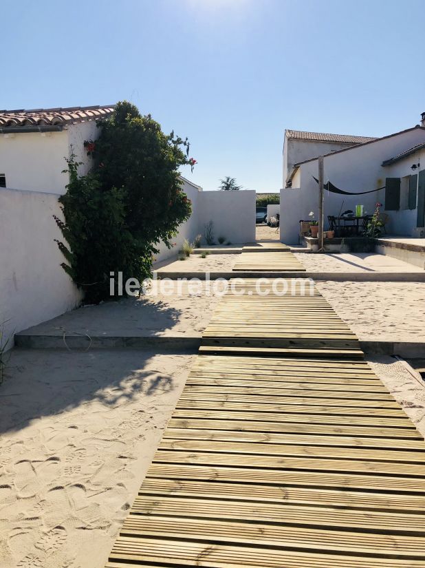 Photo 18: An accomodation located in Le Bois-Plage-en-Ré on ile de Ré.