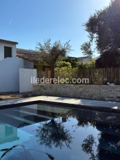 Ile de Ré:Sublime house in the center of the village with its heated swimming pool