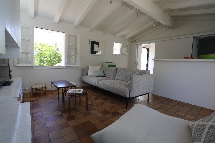 Photo 7: An accomodation located in Les Portes-en-Ré on ile de Ré.