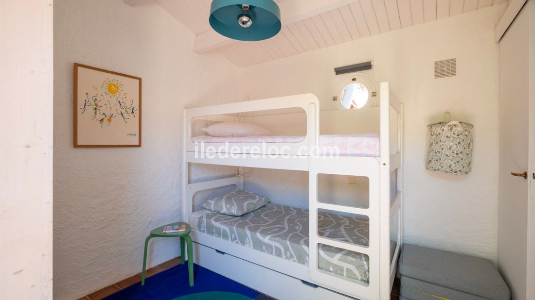 Photo 29: An accomodation located in Les Portes-en-R&eacute; on ile de R&eacute;.