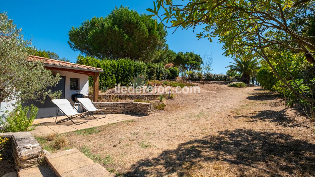 Photo 37: An accomodation located in Les Portes-en-R&eacute; on ile de R&eacute;.