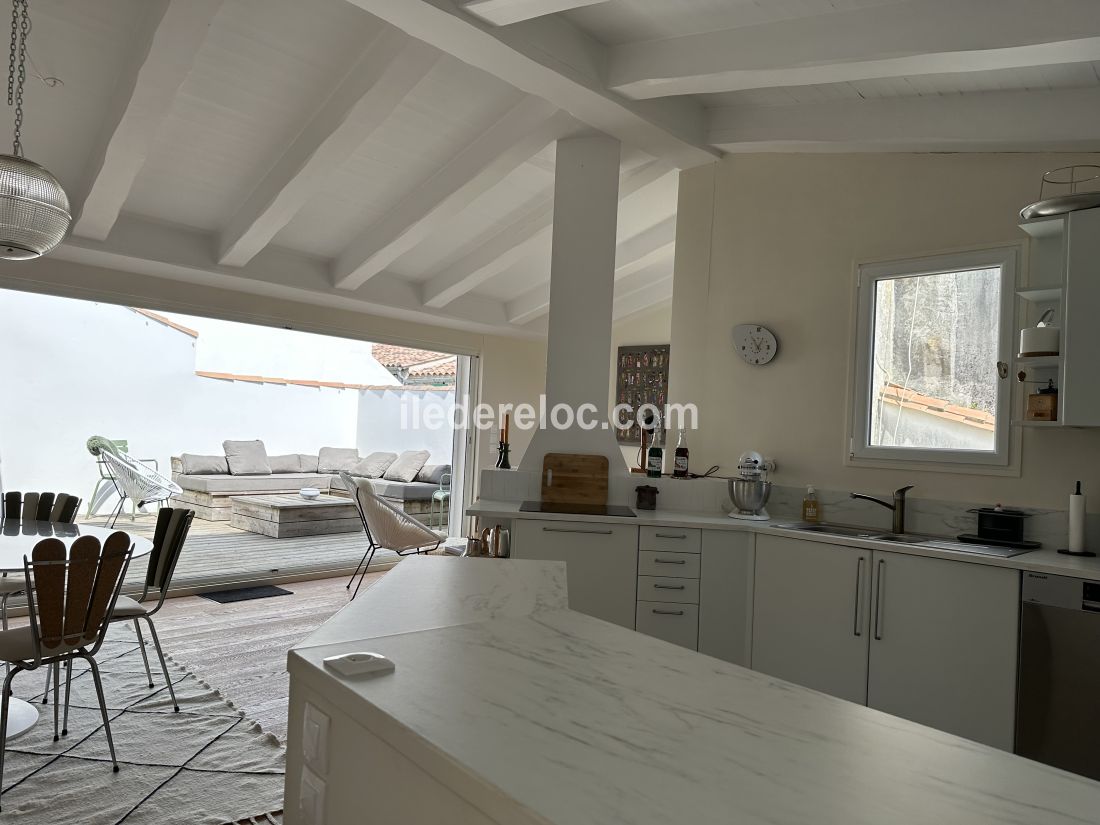 Photo 9: An accomodation located in Ars en R&eacute; on ile de R&eacute;.