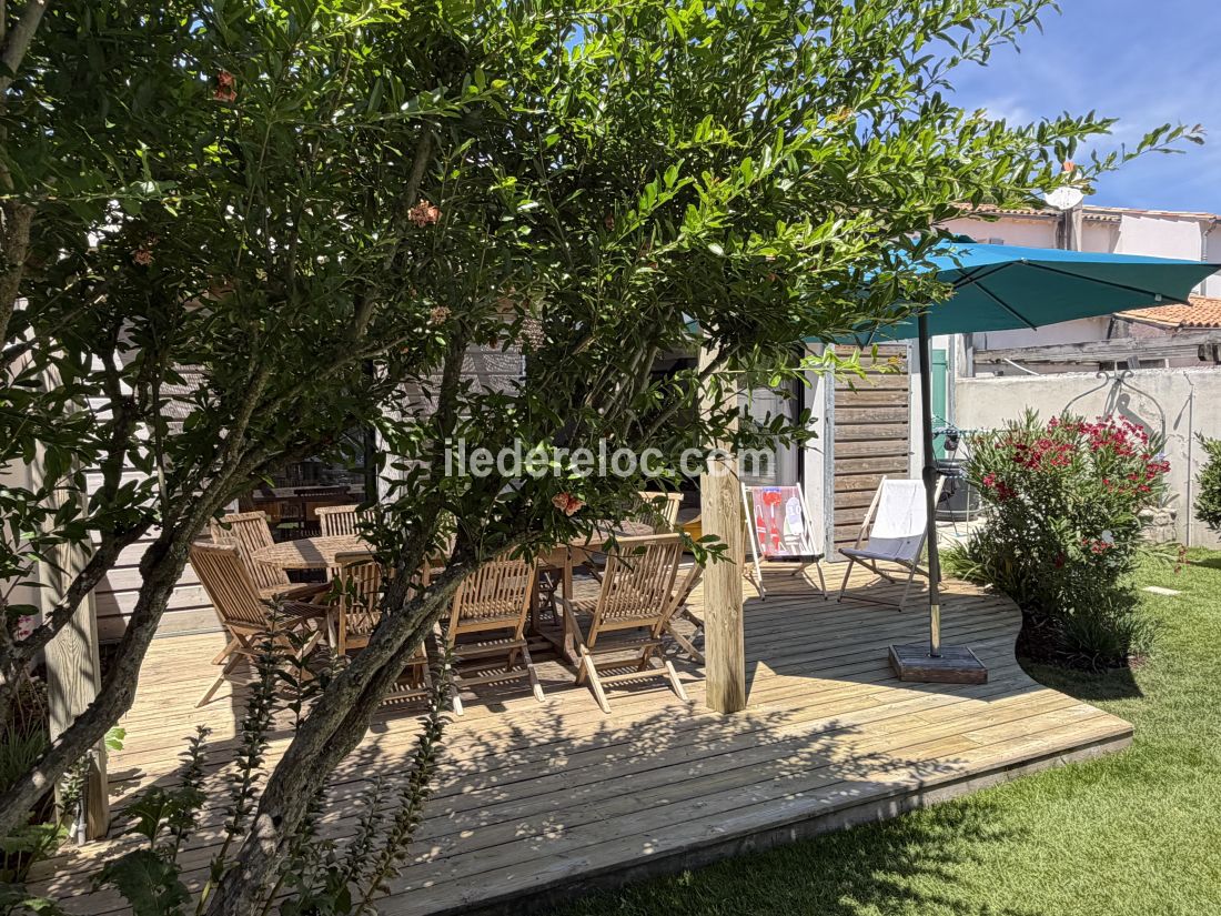 Photo 9: An accomodation located in La Couarde-sur-mer on ile de R&eacute;.