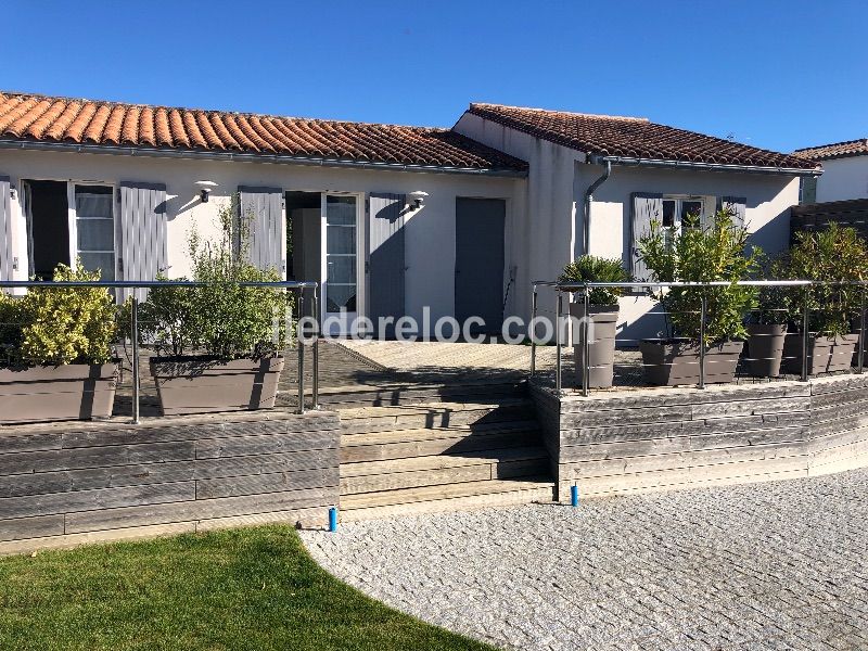 Photo 6: An accomodation located in La Flotte-en-Ré on ile de Ré.