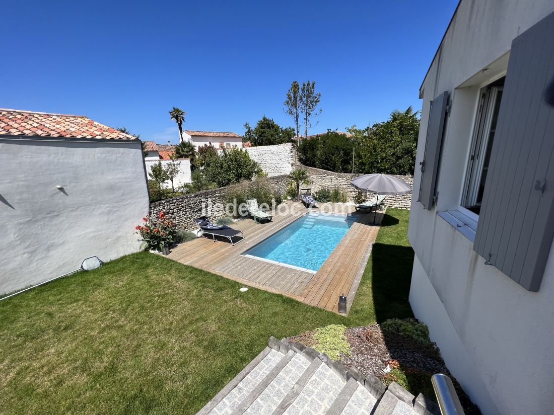 Photo 4: An accomodation located in La Flotte-en-Ré on ile de Ré.