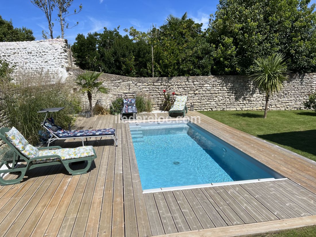 Photo 2: An accomodation located in La Flotte-en-Ré on ile de Ré.