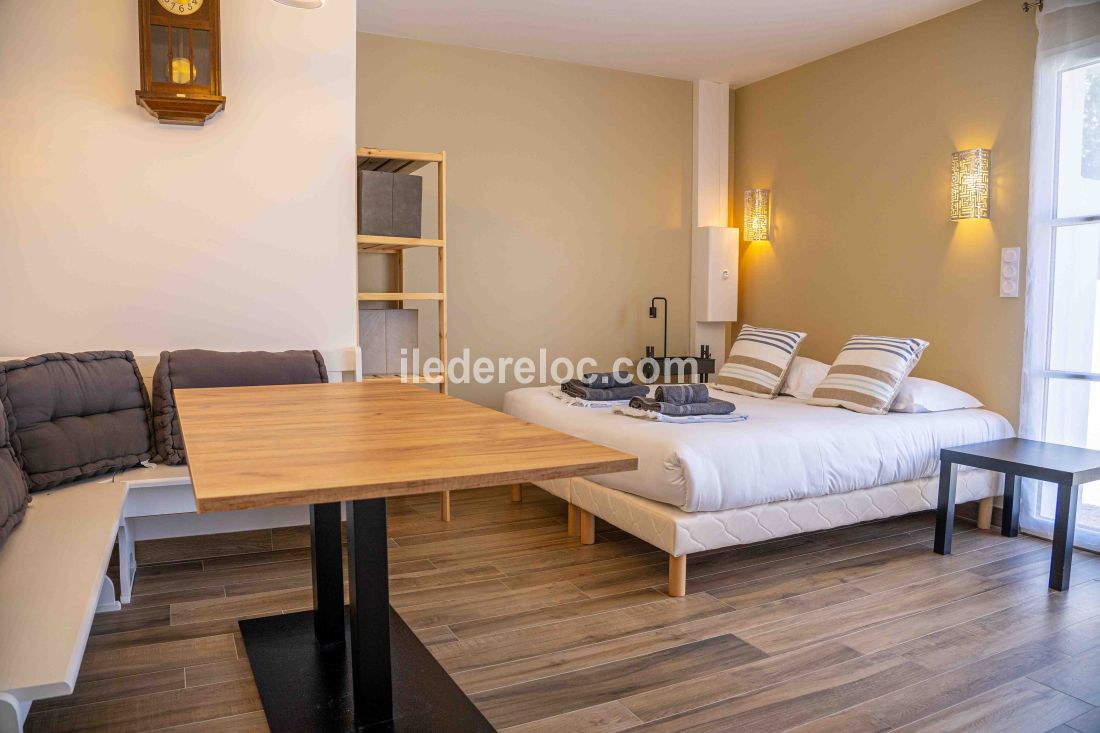 Photo 100: An accomodation located in Loix on ile de Ré.