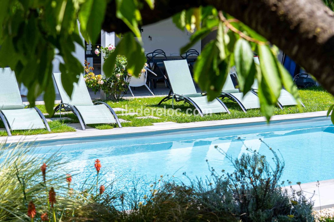 Photo 89: An accomodation located in Loix on ile de Ré.