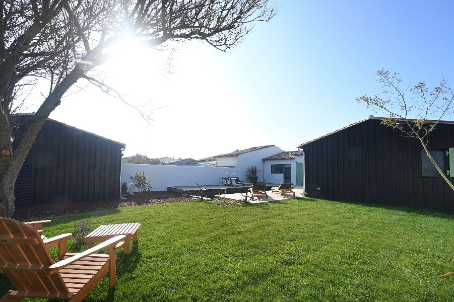 Photo 31: An accomodation located in Ars en Ré on ile de Ré.