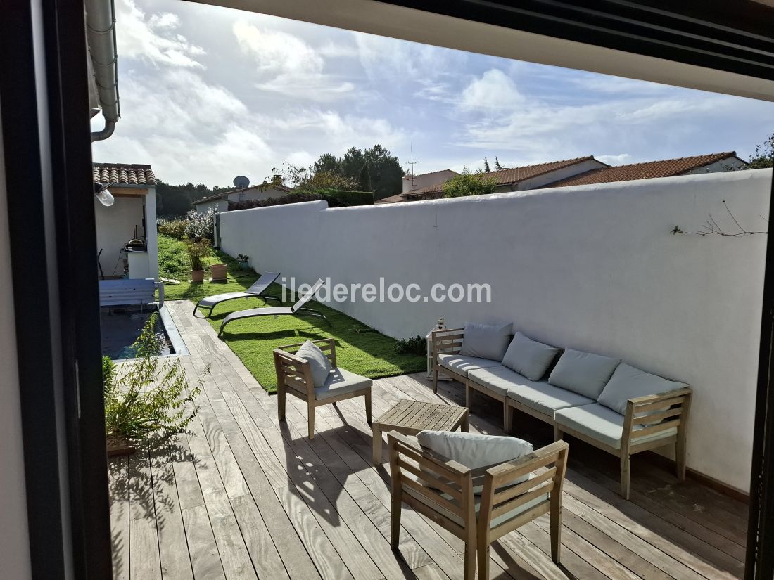 Photo 4: An accomodation located in Le Bois-Plage-en-Ré on ile de Ré.