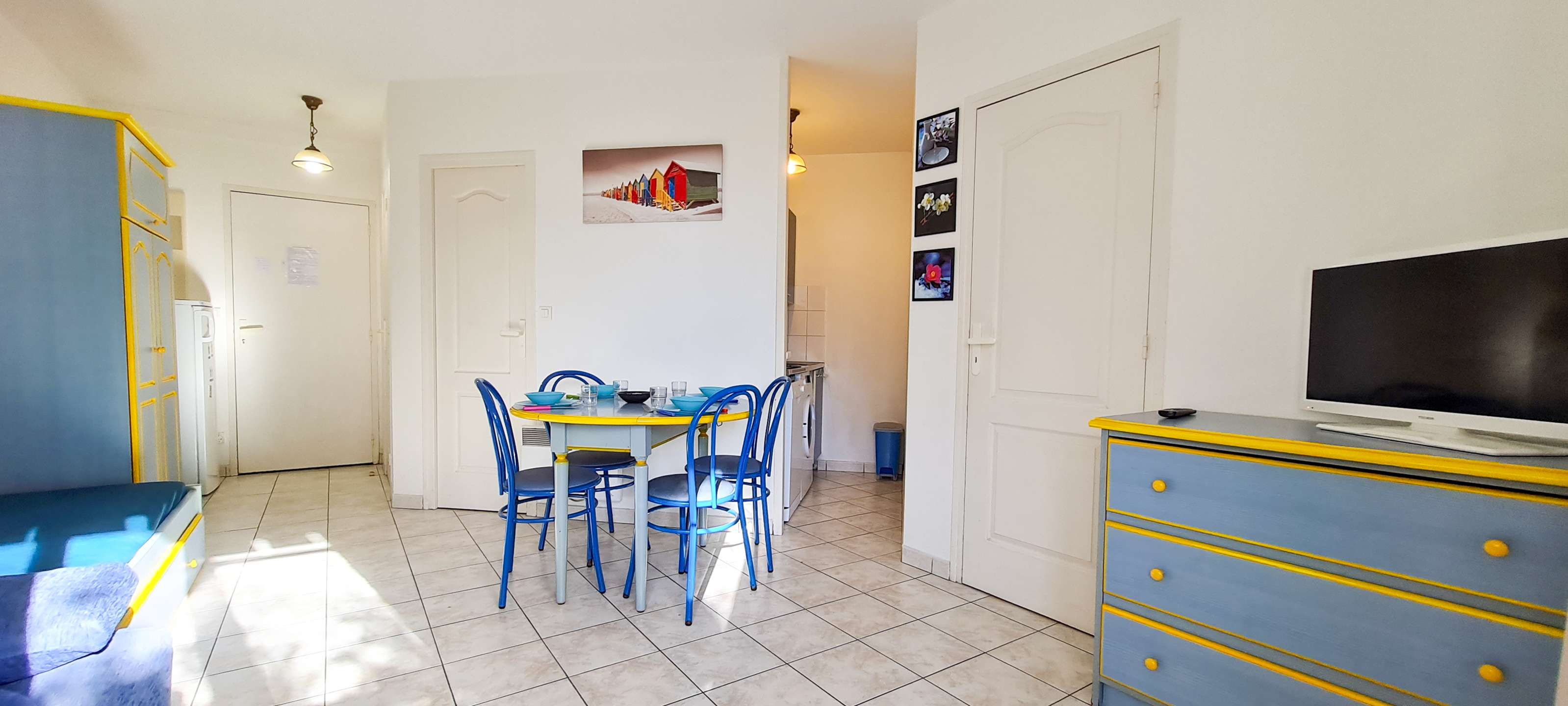 Photo 4: An accomodation located in La Couarde-sur-mer on ile de Ré.