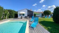 Ile de Ré:Superb single storey villa with garden and pool