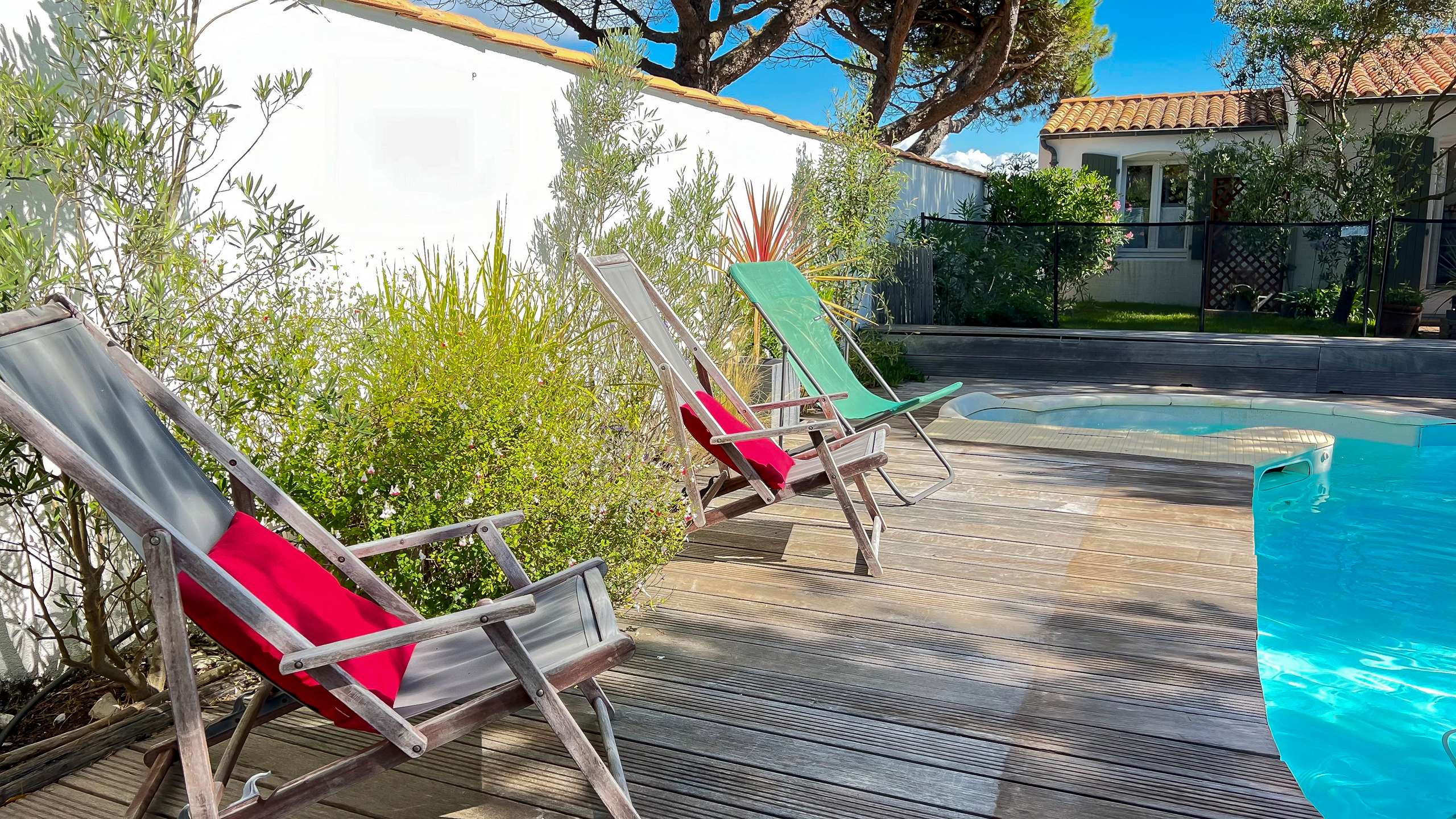 Photo 17: An accomodation located in Le Bois-Plage-en-Ré on ile de Ré.