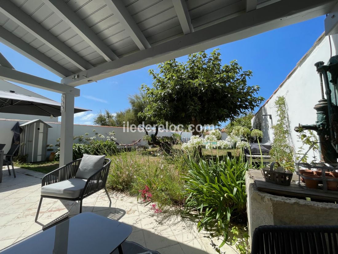 Photo 26: An accomodation located in Saint-Clément-des-Baleines on ile de Ré.