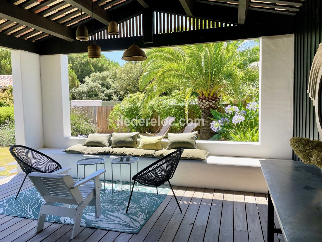 Photo 7: An accomodation located in Sainte-Marie-de-R&eacute; on ile de R&eacute;.