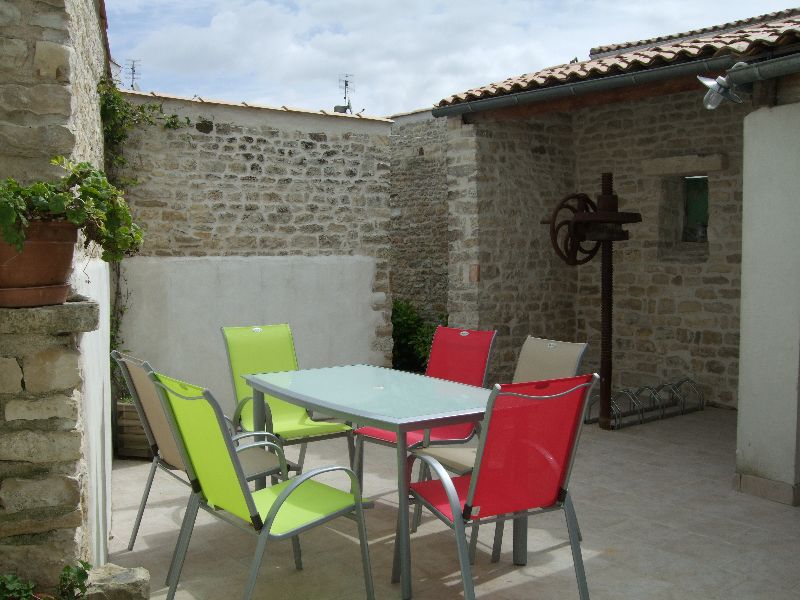 Photo 4: An accomodation located in Le Bois-Plage-en-Ré on ile de Ré.