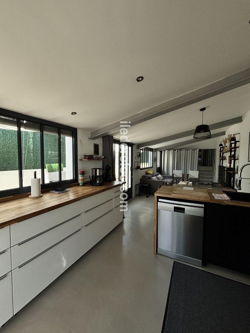 Photo 12: An accomodation located in Rivedoux-Plage on ile de R&eacute;.