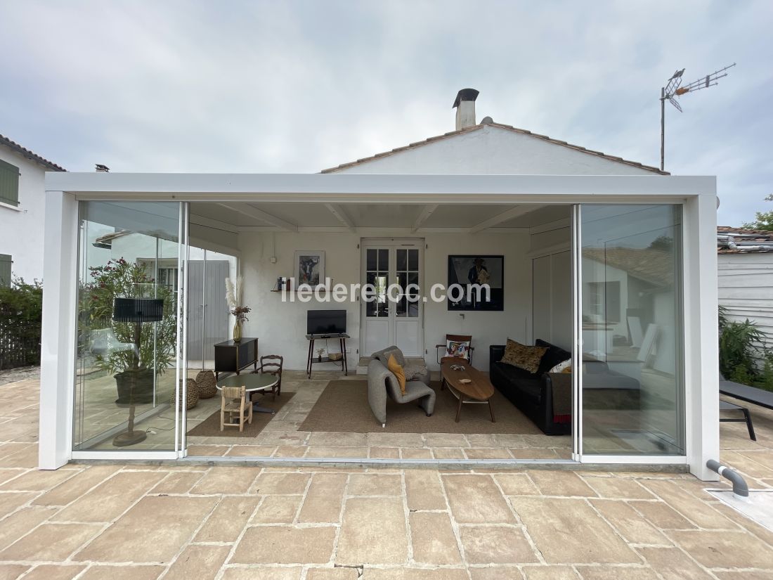 Photo 7: An accomodation located in Ars en R&eacute; on ile de R&eacute;.