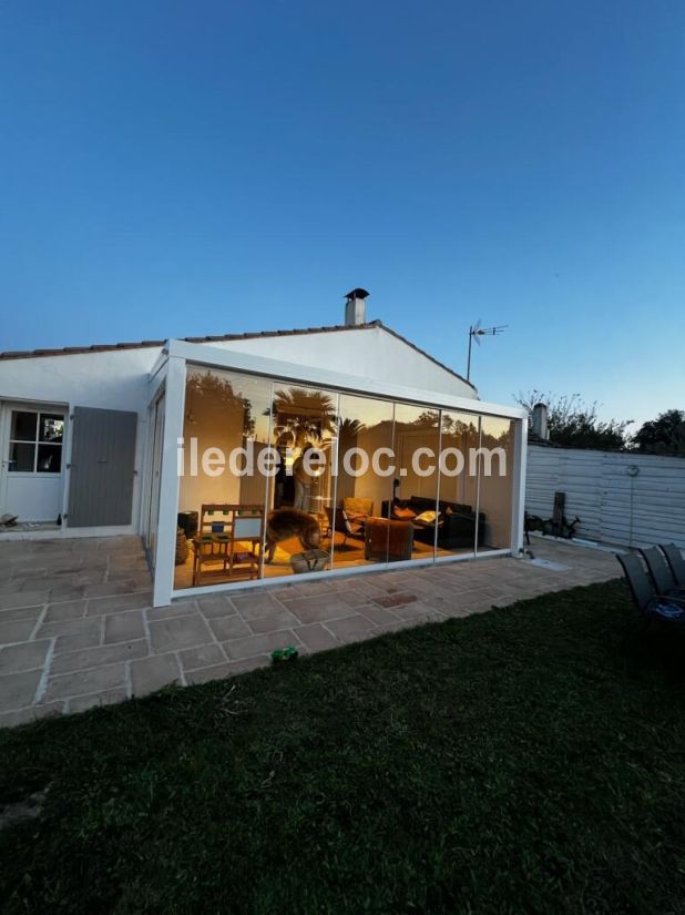 Photo 8: An accomodation located in Ars en R&eacute; on ile de R&eacute;.