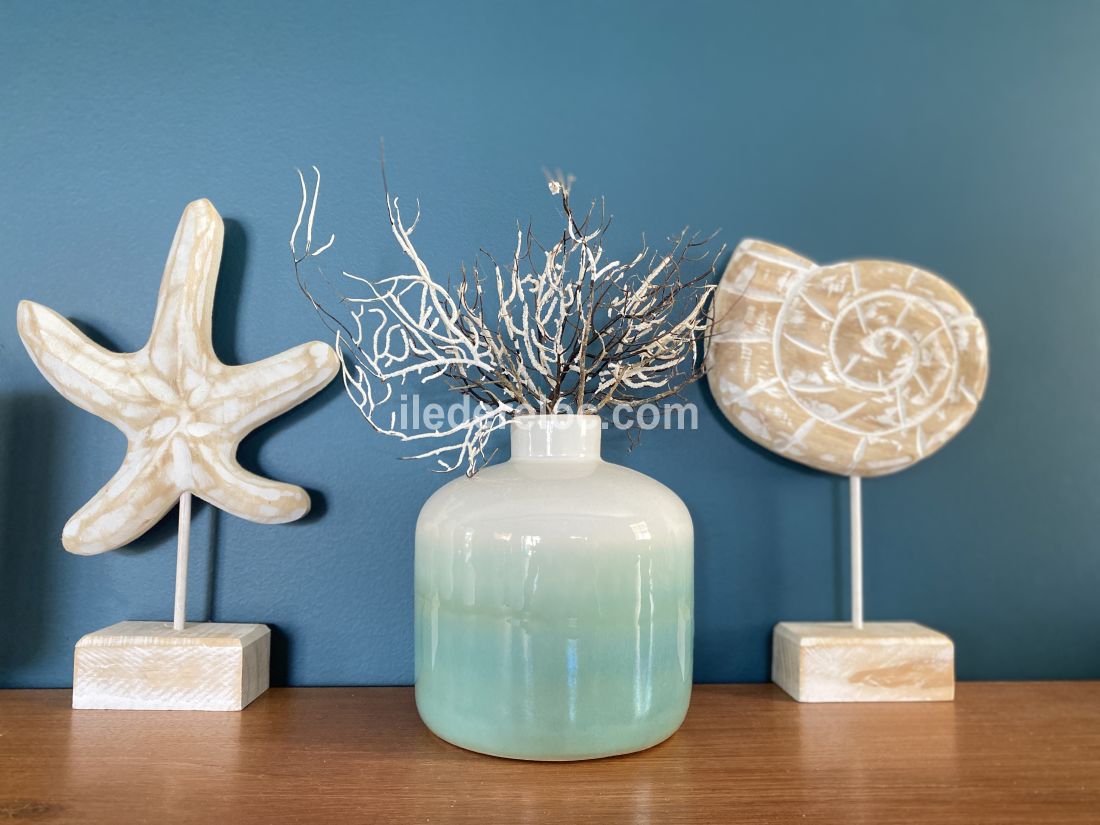 Photo 6: An accomodation located in Le Bois-Plage-en-R&eacute; on ile de R&eacute;.