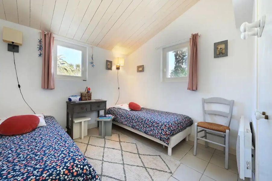 Photo 7: An accomodation located in Les Portes-en-Ré on ile de Ré.